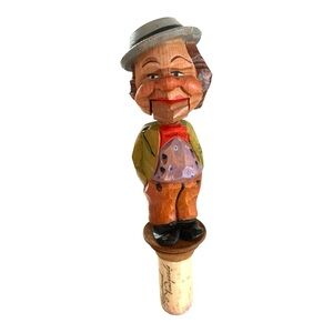 Wooden Vintage Hand Carved Wine/ Bottle Stopper